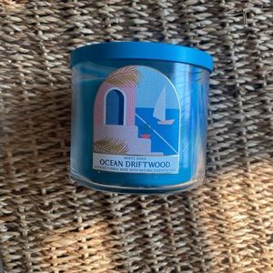 3/$15 - Ocean Driftwood 3 Wick Candle from Bath and Body Works
